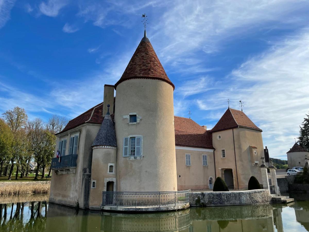 Beautiful 6 Bedroom House With Pool & Large Garden Le Pêchereau Extérieur photo